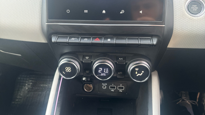 Renault Clio 1.0 TCe 90 SE Edition 5dr Petrol Hatchback